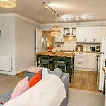 Meadow Rue Windermere